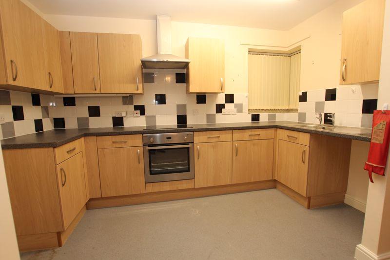 Living dining...