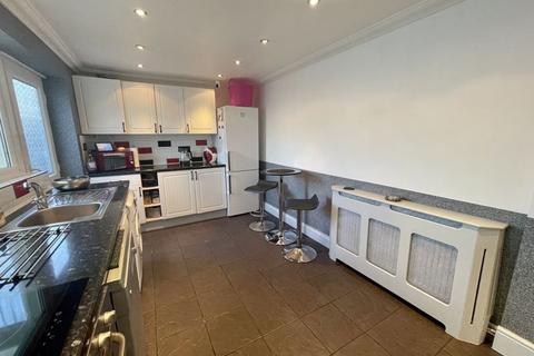 13 Beech Tree Way, Houghton Regis, Dunstable, LU5 5HF
