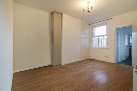 1 bedroom flat to rent, Bath Street, Rugby CV21