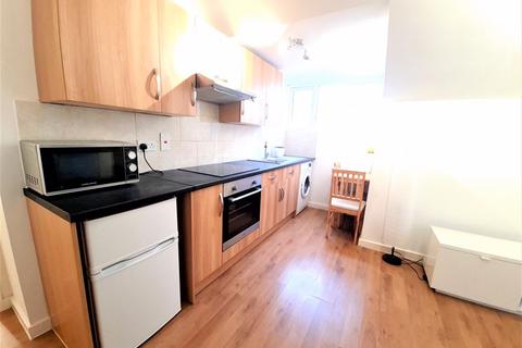 1 bedroom flat to rent, Glyn Avenue, Barnet EN4