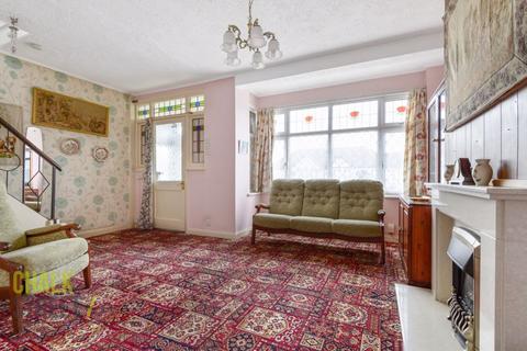 158 Alma Avenue, Hornchurch, RM12 6AT