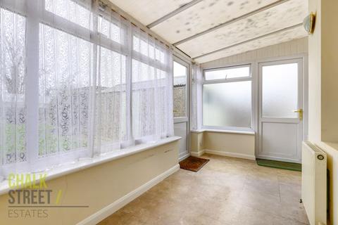 158 Alma Avenue, Hornchurch, RM12 6AT