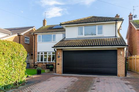 21 Elm Garth, Roos, Hull, HU12 0HH