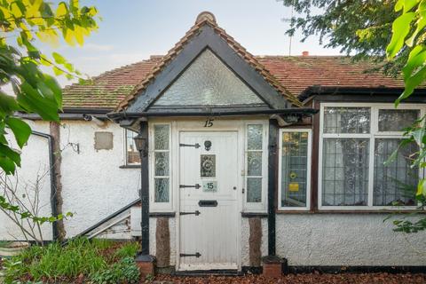3 bedroom detached bungalow for sale - Northdown Way, Margate