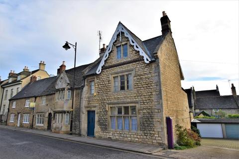 4 bedroom character property for sale - St. Peters Street, Stamford