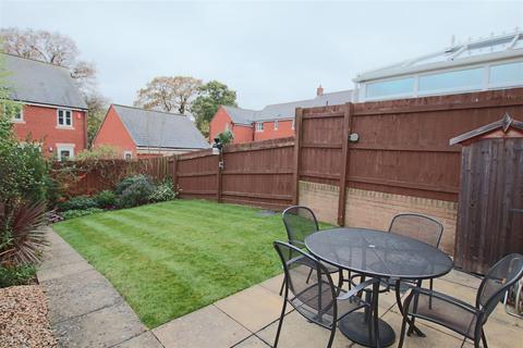 15 Bathern Road, Exeter, EX2 7QE