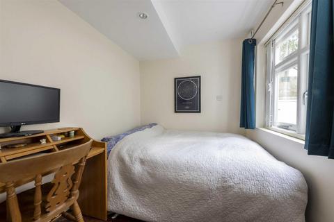 1 bedroom flat to rent, Carmalt Gardens, Putney