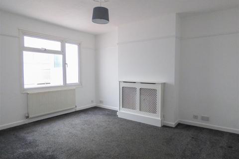 99 Springhead Road, Northfleet, Gravesend, DA11 9QZ