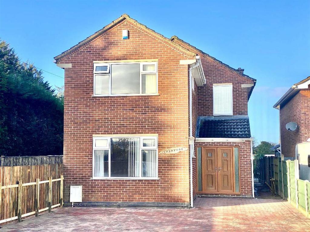 Nutts Lane, Hinckley 4 bed detached house for sale £395,000