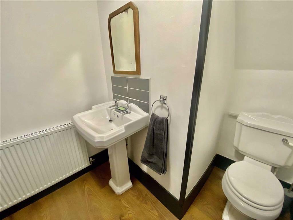 Guest cloakroom