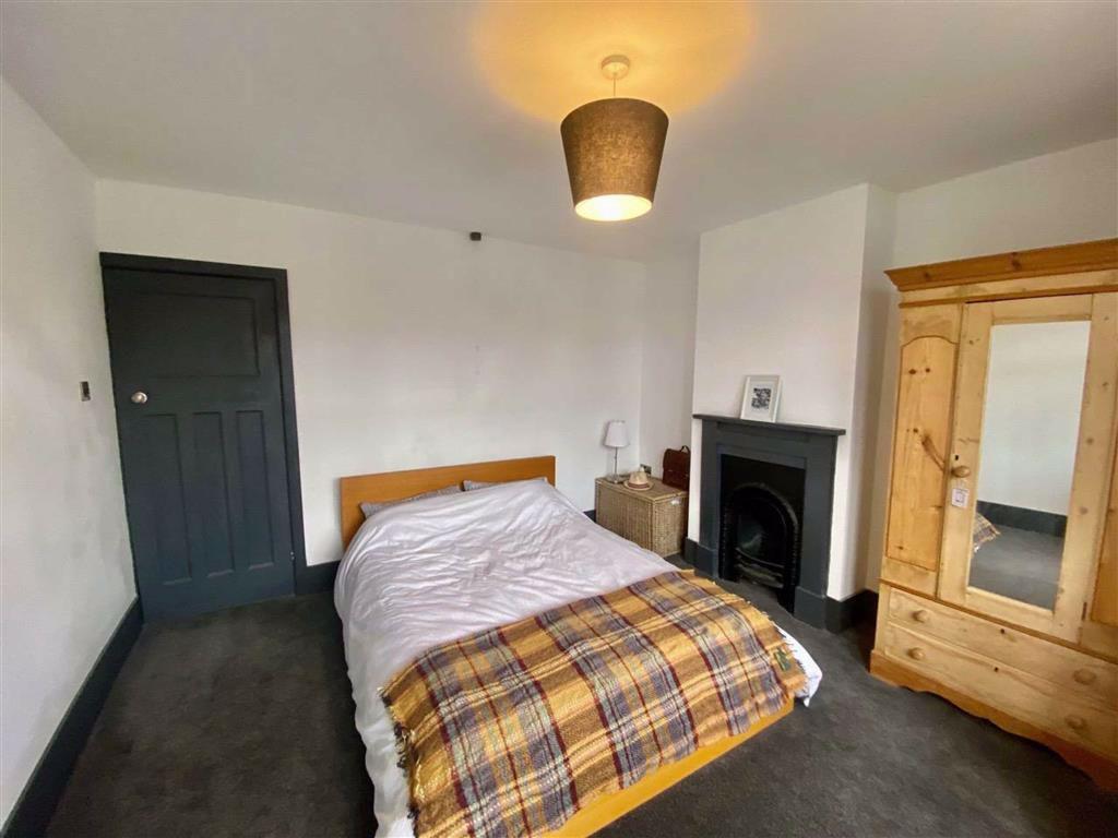 Bedroom 1 (front)