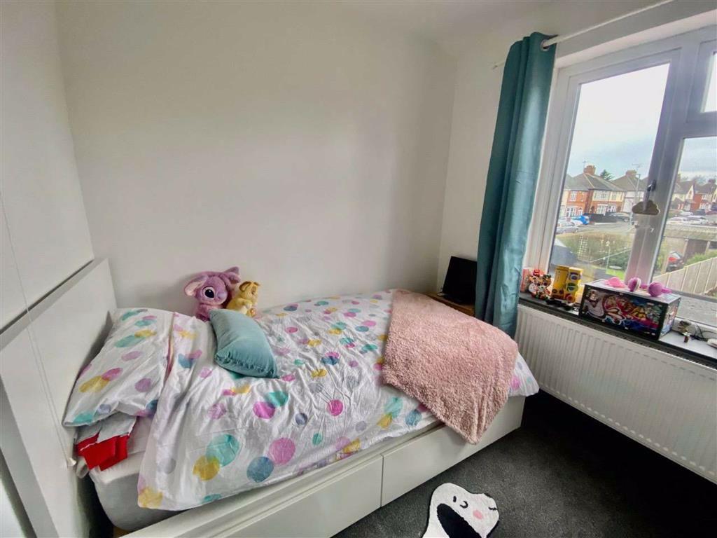 Bedroom 3 (rear)