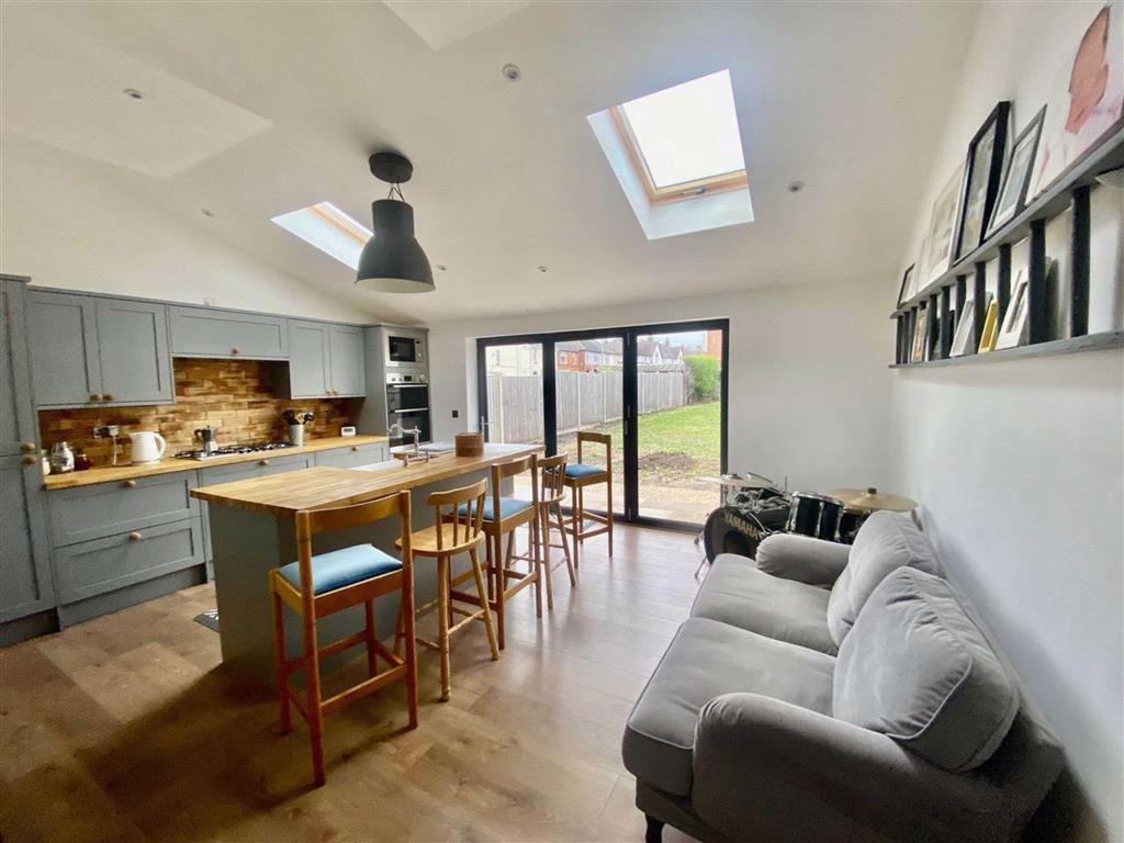 Luxury fitted extended breakfast kitchen (rear)