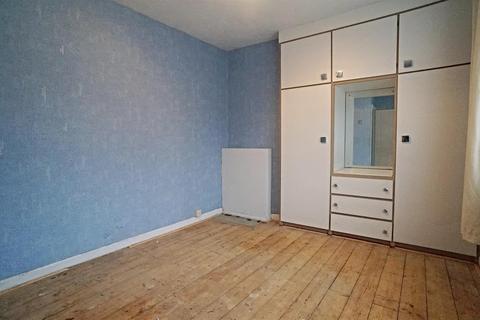 111 Manor Farm Drive, Chingford, London, E4 6HH