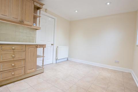 2 bedroom end of terrace house to rent, Nelsons Lane, Off Tadcaster Road, York, YO24 1HD