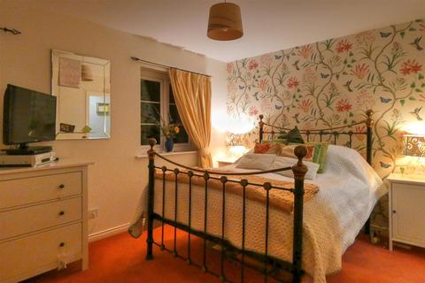 1 Harewood Gardens, Pegswood, Morpeth, NE61 6TG