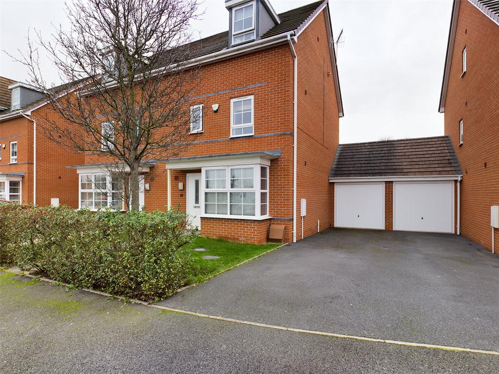 Willis Place, Worcester, Worcestershire, WR2 4 bed semidetached house