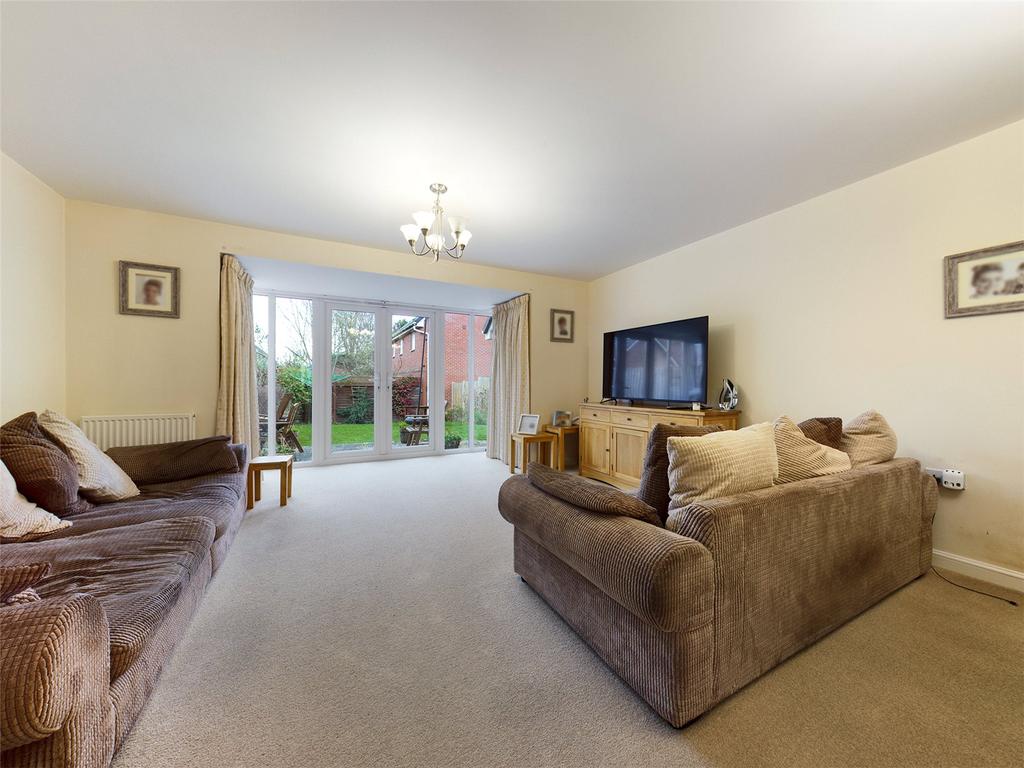 Willis Place, Worcester, Worcestershire, WR2 4 bed semidetached house