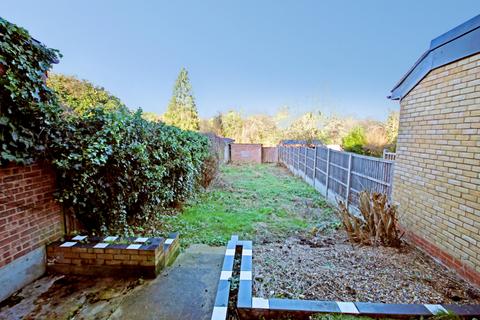 3 Yeading Avenue, Harrow, HA2 9RL