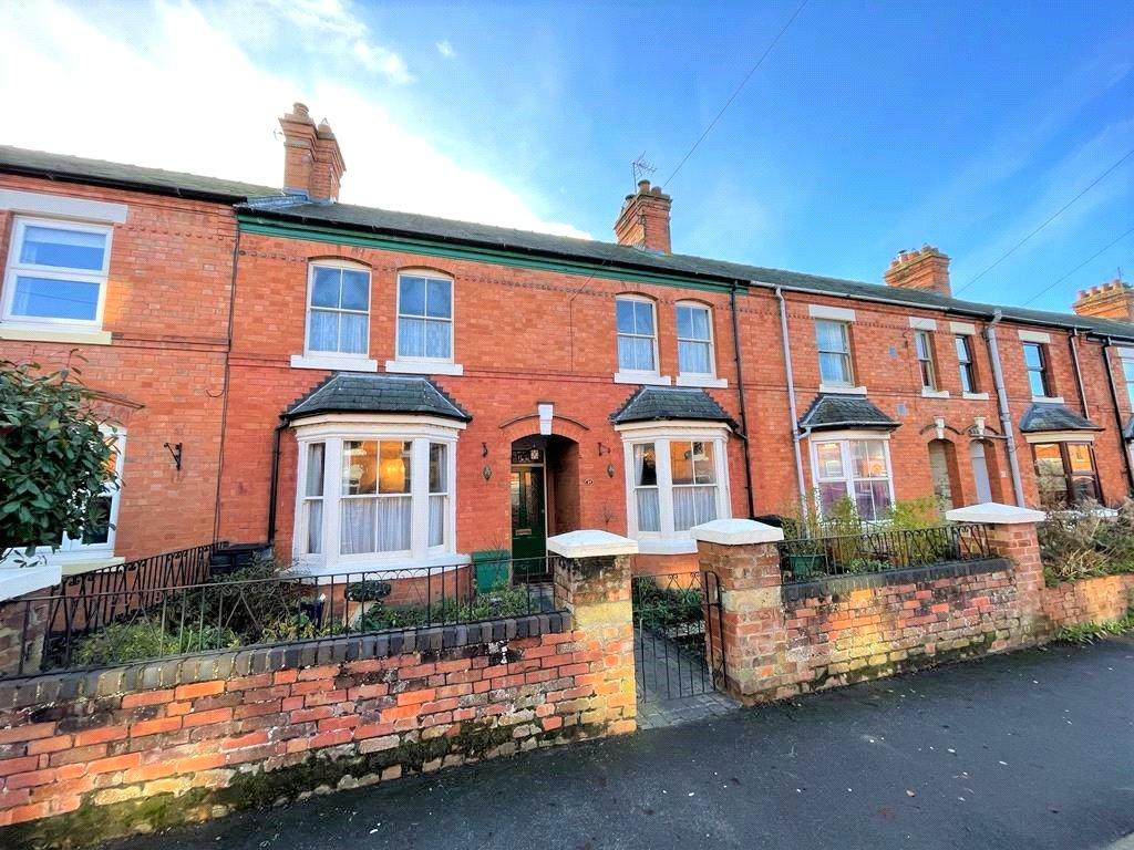 Cambria Road, Evesham, WR11 3 bed terraced house £365,000