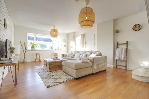 Caradon Burlington Grove, Barnstaple, EX32 9BU