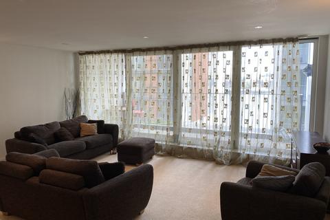 3 bedroom flat for sale, Western Gateway, London, E16 1AJ