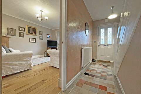 4 bedroom detached house for sale - Wells Close, Darlington, DL1