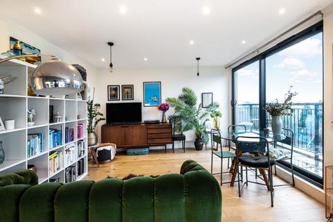 1 bedroom penthouse to rent, Jameson Lodge, 58 Shepherds Hill, Highgate, N6