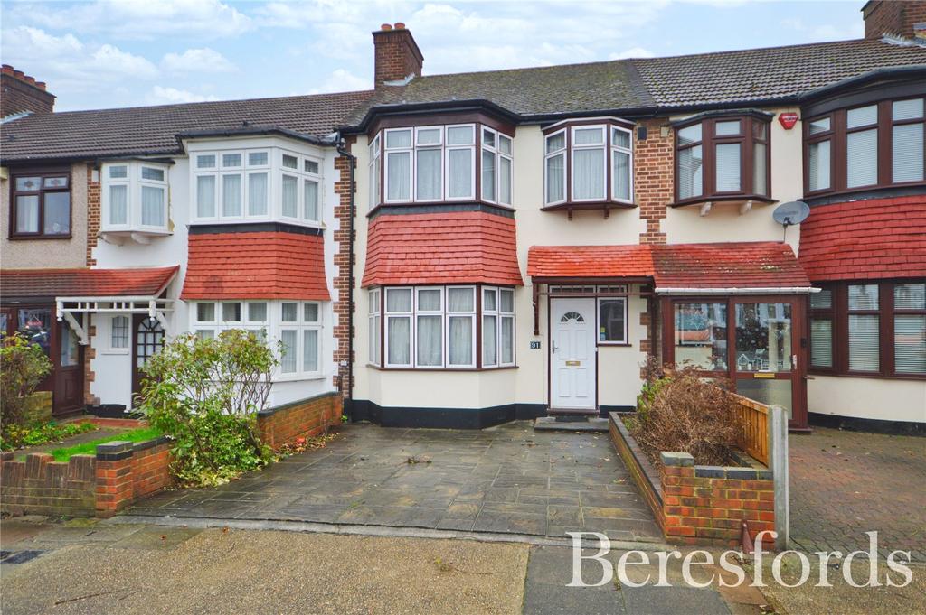 Glenwood Drive, Gidea Park, RM2 3 bed terraced house £475,000