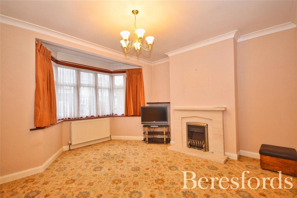 Houses For Sale Glenwood Drive Gidea Park at Frances McCarty blog