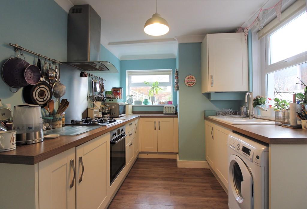 Fitted kitchen