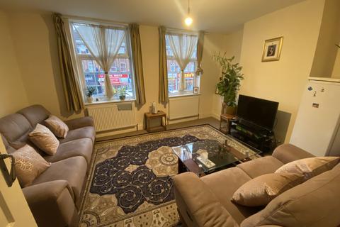 3 bedroom apartment to rent, Northolt Road, HA2 8JA