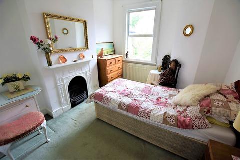 43 Cromwell Road, Feltham, TW13 5AS