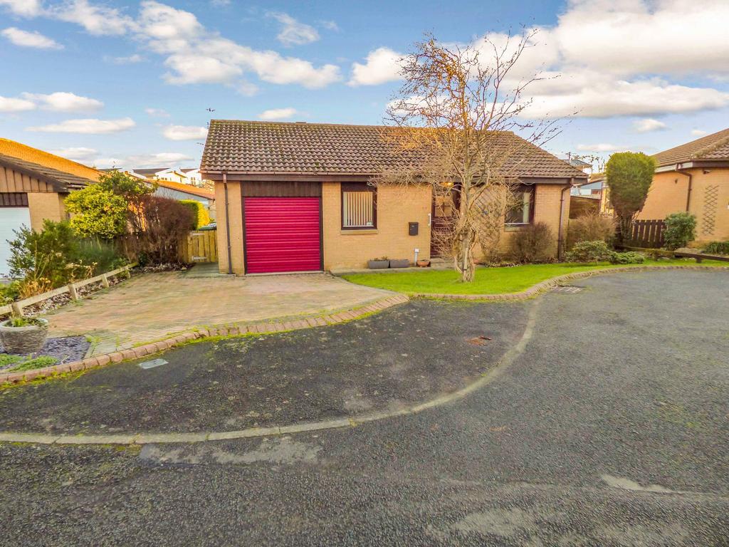 Mariners View, Amble, Northumberland... 2 bed bungalow £215,000