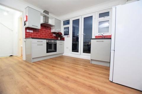 1 bedroom flat to rent - Green Lane, Dagenham, RM8