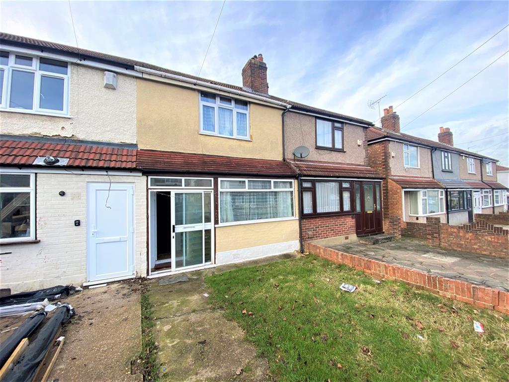 Woodrow Avenue, Hayes, Middlesex, UB4... 2 bed terraced house £1,350