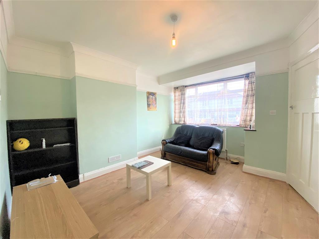 Woodrow Avenue, Hayes, Middlesex, UB4... 2 bed terraced house £1,350