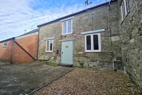 2 bedroom terraced house to rent, Bell Street, Shaftesbury, Dorset, SP7