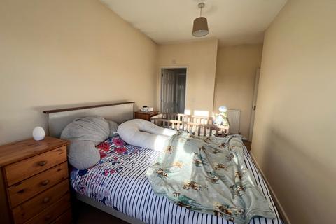2 bedroom apartment to rent, Ashdown Grove, Walsall WS2
