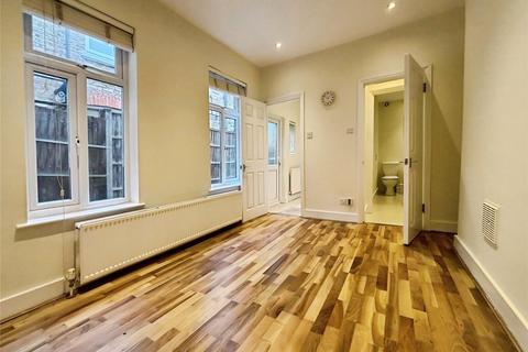 2 bedroom apartment to rent, Goodwin Road, London, W12