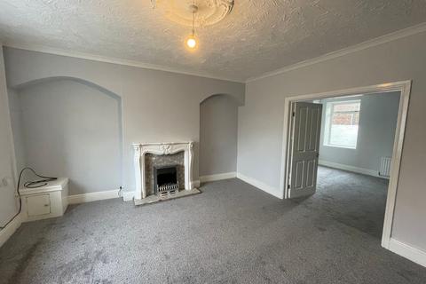 2 bedroom end of terrace house to rent, Greenwells Garth, Coundon, Bishop Auckland, County Durham, DL14