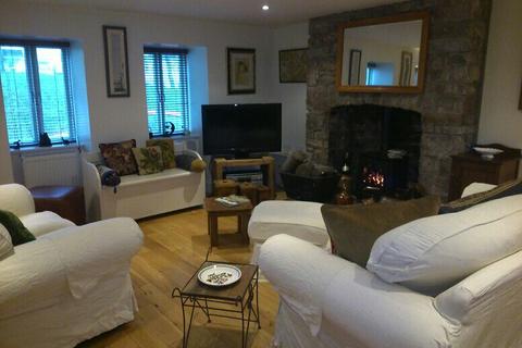 3 bedroom house to rent - Llanbedr Road, Llanbedr Road, Crickhowell, Powys, NP8