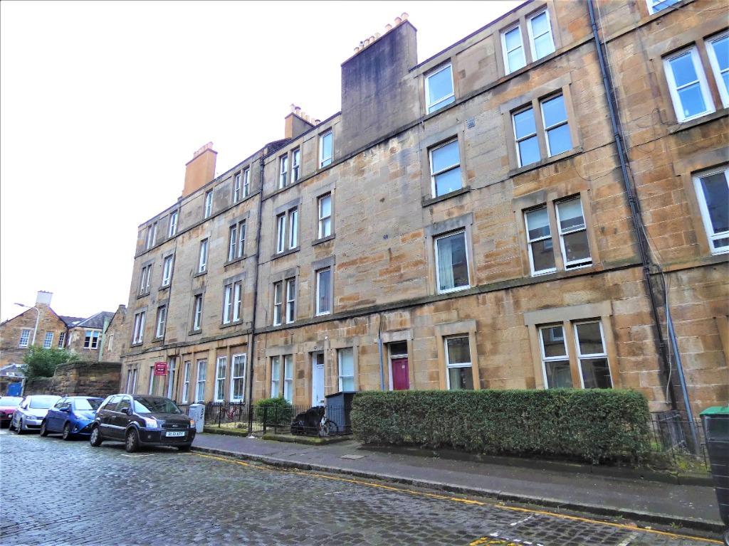 Cathcart Place, Dalry, Edinburgh, EH11 2 bed flat £875 pcm (£202 pw)
