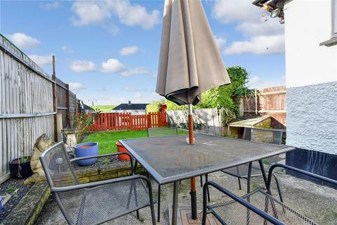 21 Ridgeway, Dartford, DA2 7JW