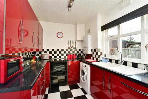 21 Ridgeway, Dartford, DA2 7JW