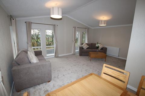 2 bedroom detached bungalow for sale - Earthswood Country Park, Bank End Lane, Clayton West
