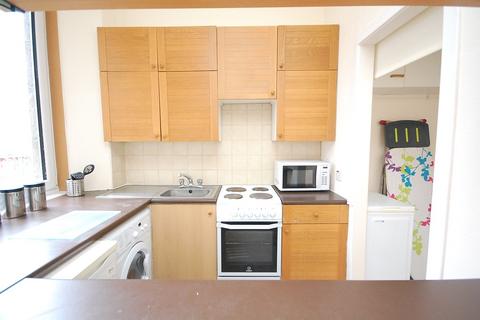 2 bedroom flat to rent, Union Grove, West End, Aberdeen, AB10