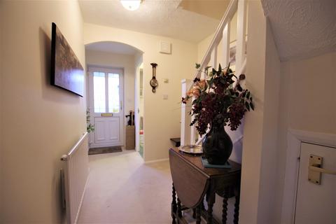 21 Sandpiper Drive, Uttoxeter, ST14 8TA