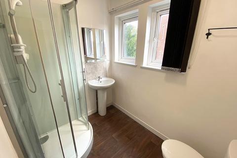 Studio to rent, Lake Road, Portsmouth