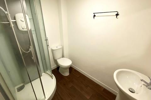 Studio to rent, Lake Road, Portsmouth